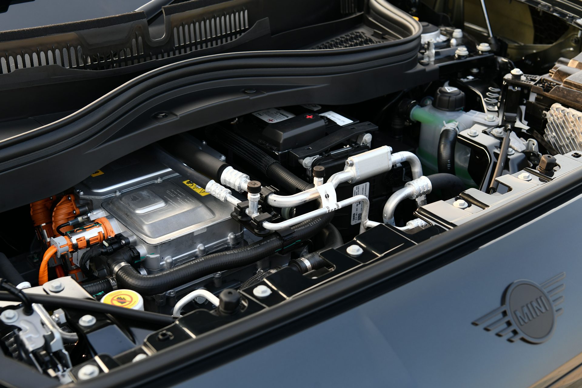 รูปภาพ มินิ Mini John Cooper Works Aceman Electric ปี 2025