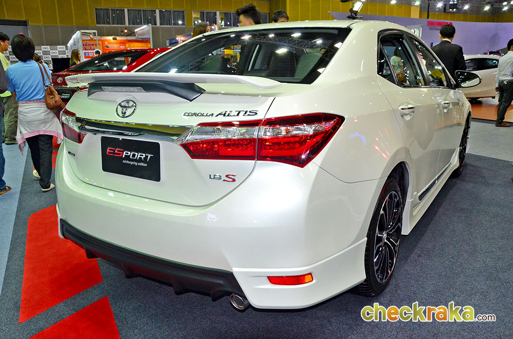 รูปภาพ โตโยต้า Toyota Altis (Corolla) 1.8 ESport Nurburgring Edition ปี 2015