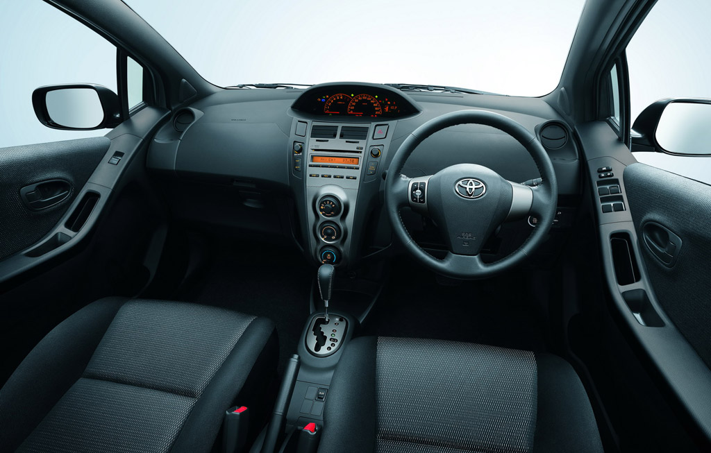 รูปภาพ โตโยต้า Toyota Yaris E A/T ปี 2012