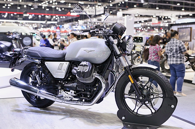 Moto Guzzi V7 III Milano โมโต กุชชี่ วี7 ปี 2018 : ภาพที่ 2