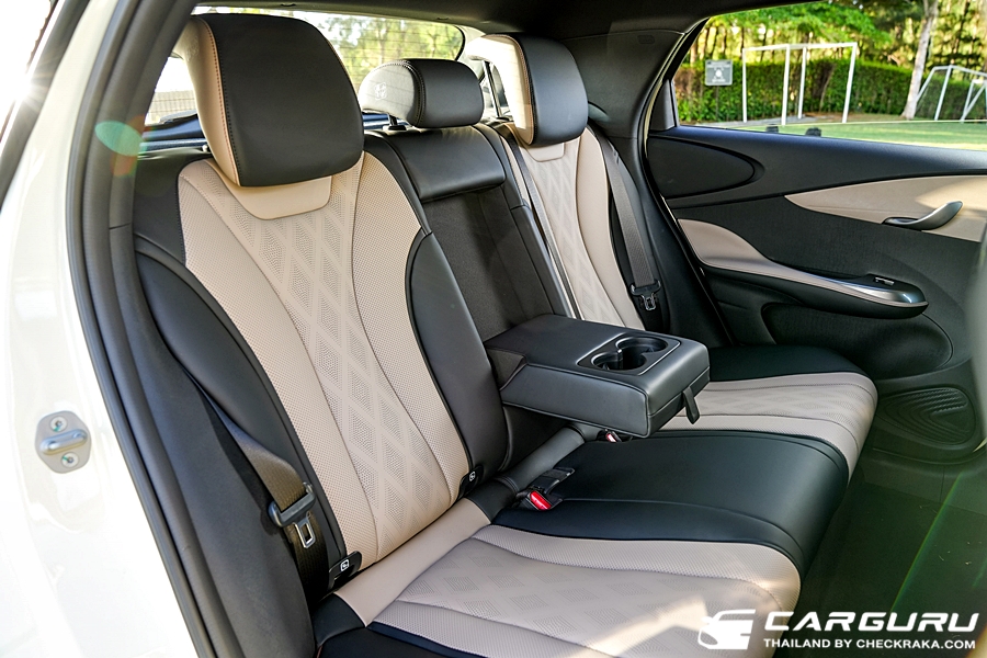 รูปภาพ บีวายดี BYD Dolphin Standard Range ปี 2023