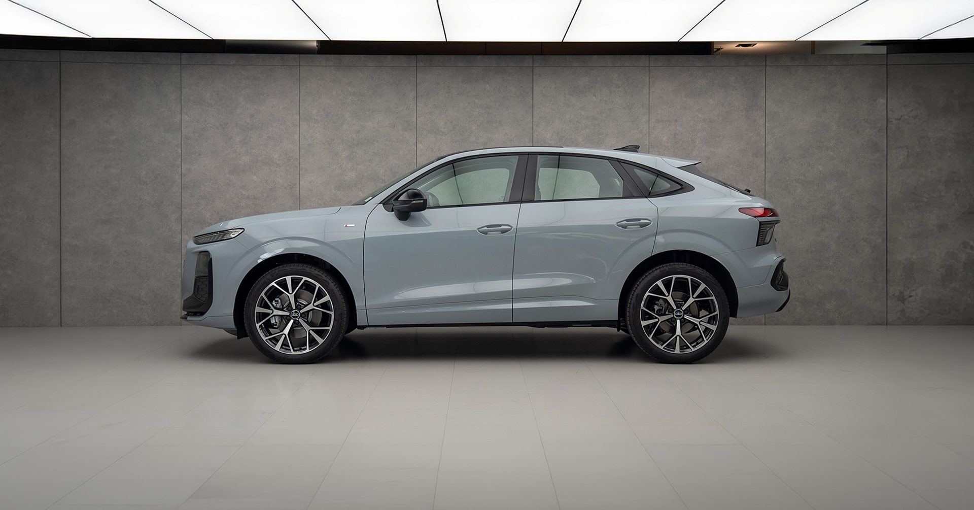 รูปภาพ อาวดี้ Audi-Q3 Sportback S line Tech Plus-ปี 2026