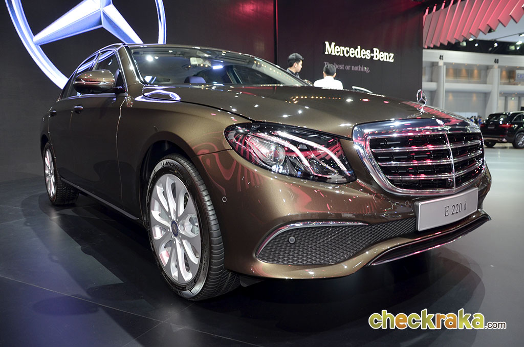 Mercedes-benz E-Class E 220 D Exclusive เมอร์เซเดส-เบนซ์ อี-คลาส ปี 2016 : ภาพที่ 10