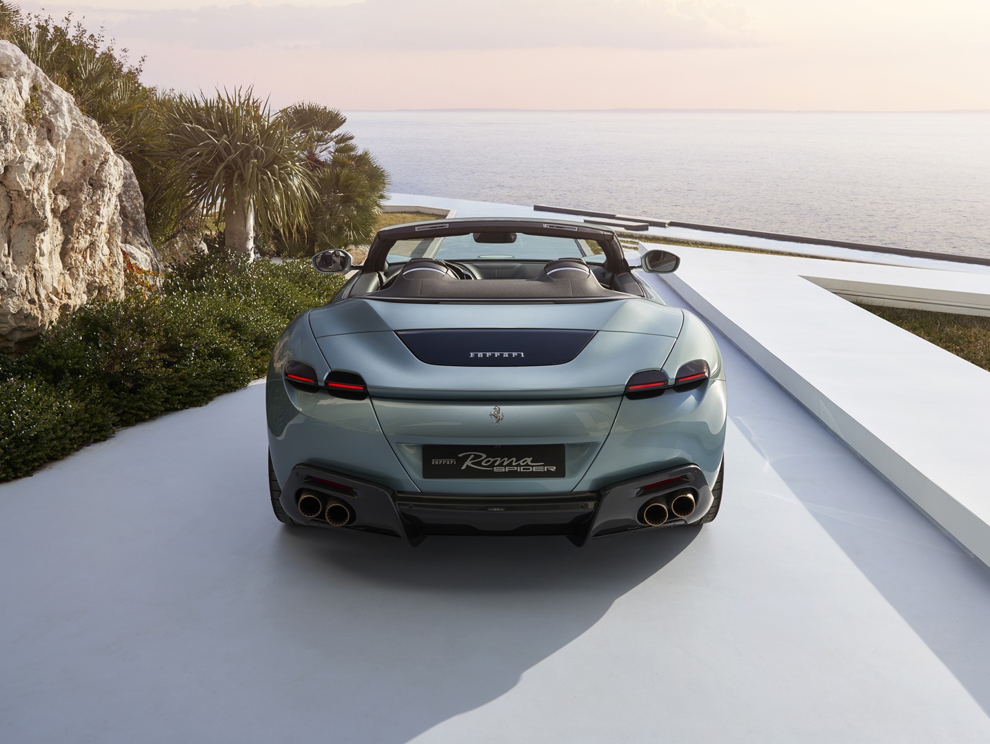 รูปภาพ เฟอร์รารี่ Ferrari Roma Spider ปี 2023