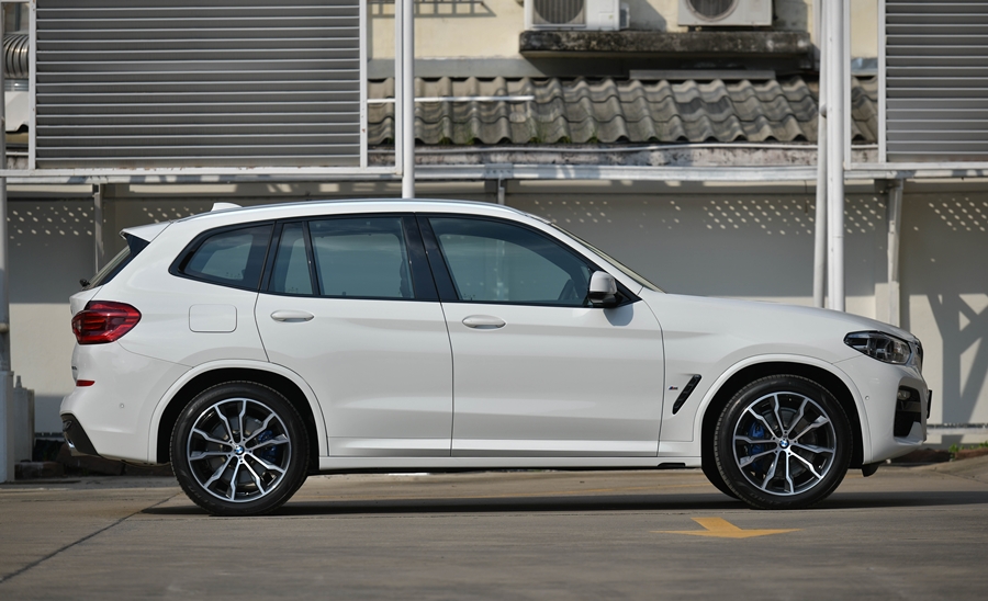 BMW X3 xDrive30e xLine บีเอ็มดับเบิลยู เอ็กซ์3 ปี 2021 : ภาพที่ 3