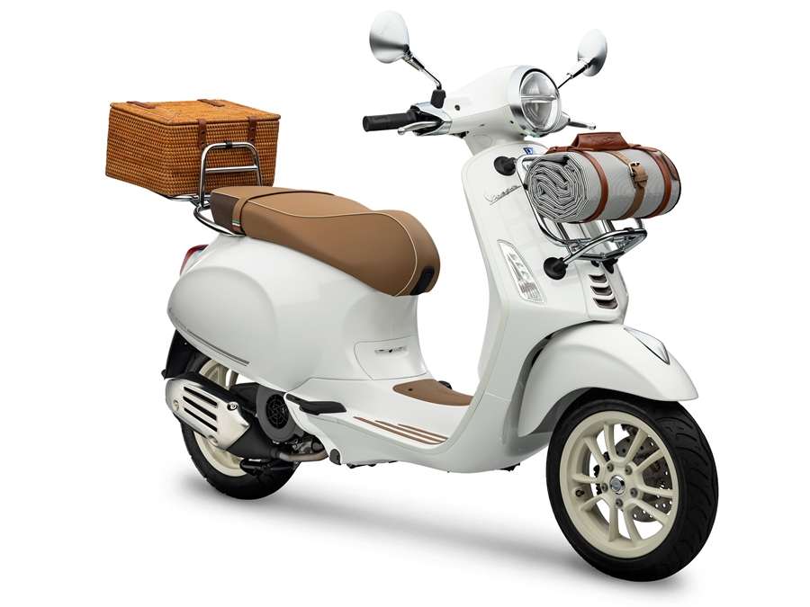 Vespa Primavera 150 iGet ABS PIC NIC EDITION 2021 มอเตอร์ไซค์ราคา
