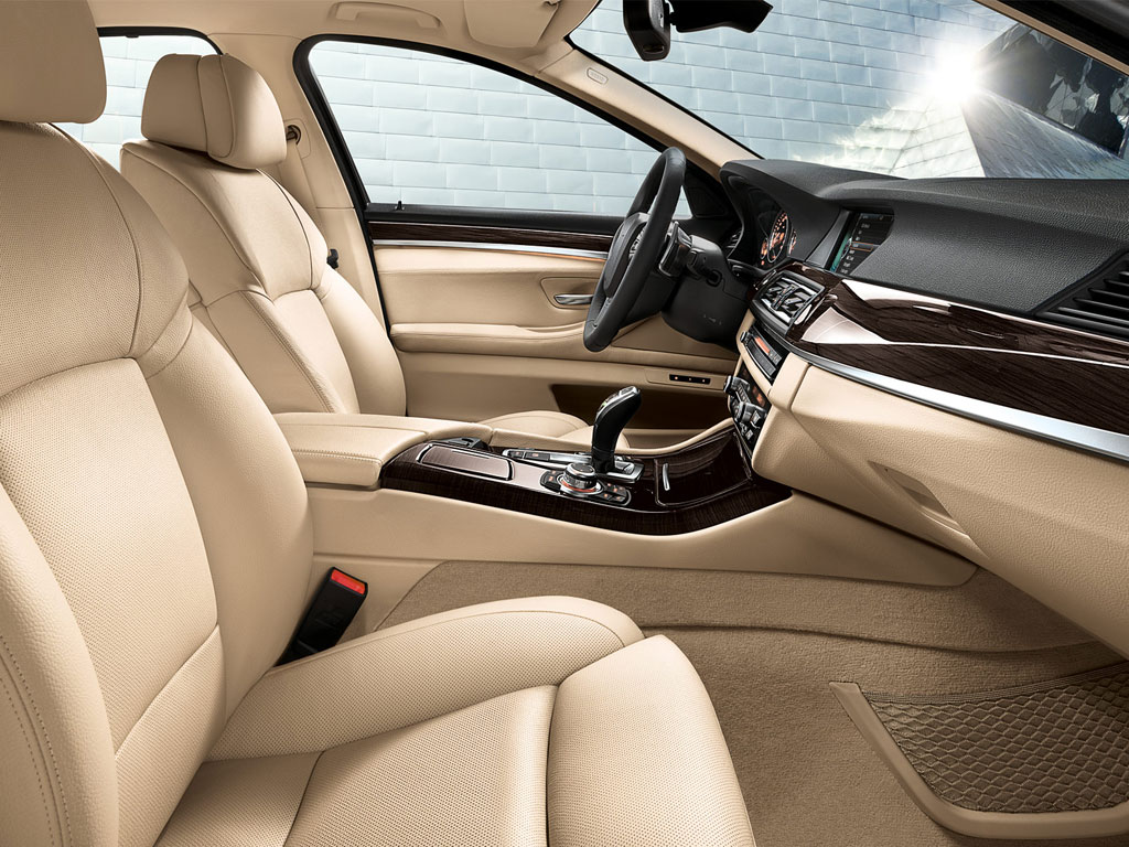 BMW Series 5 528i บีเอ็มดับเบิลยู ซีรีส์5 ปี 2012 : ภาพที่ 12