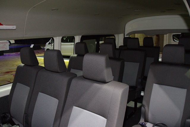 รูปภาพ โตโยต้า Toyota Commuter 2.8 MT ปี 2024