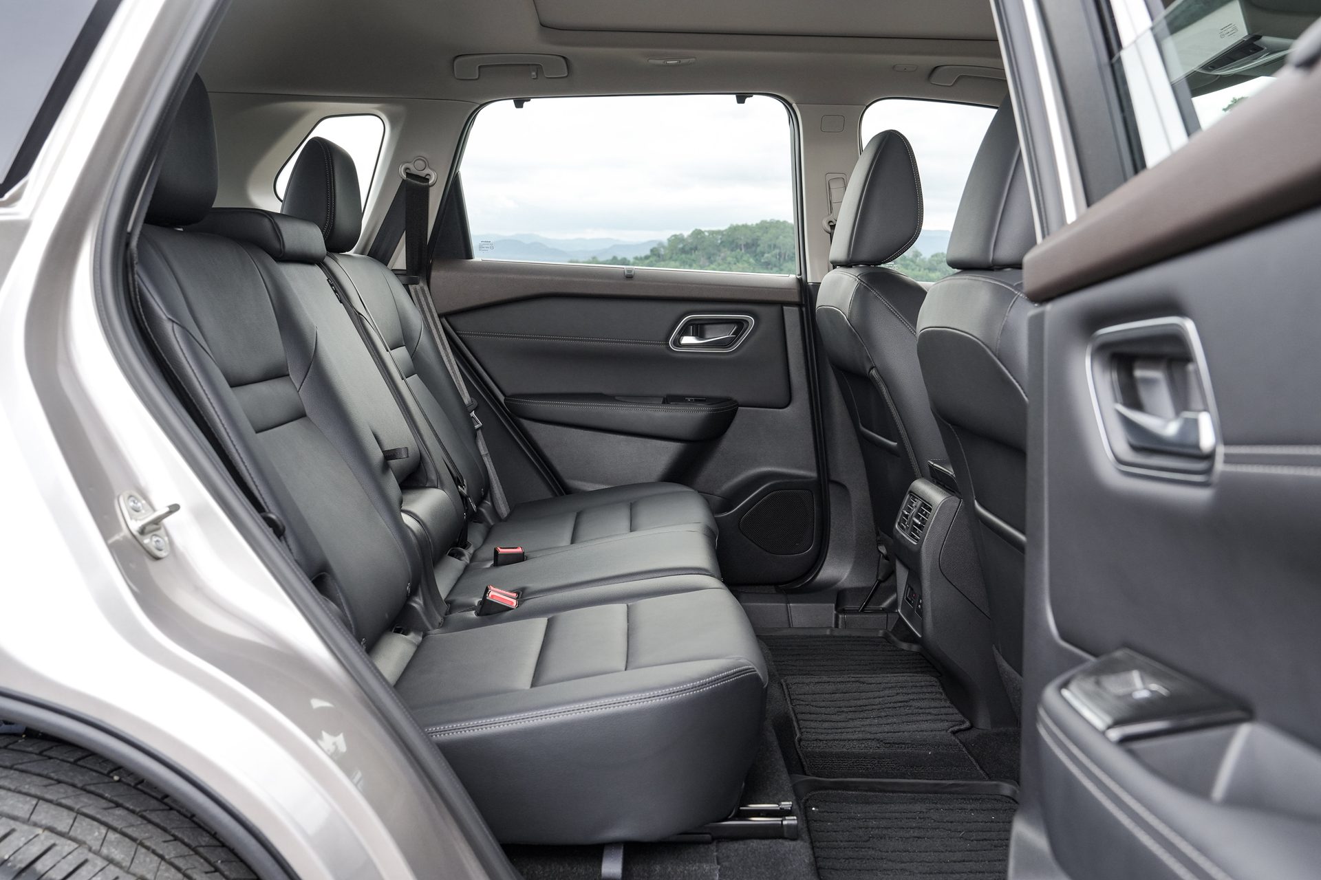 รูปภาพ นิสสัน Nissan X-Trail e-POWER e-4ORCE ปี 2025