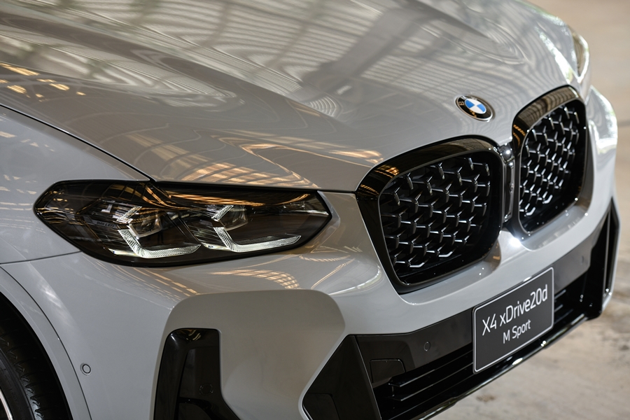 BMW X4 xDrive20d M Sport บีเอ็มดับเบิลยู เอ็กซ์ 4 ปี 2022 : ภาพที่ 4