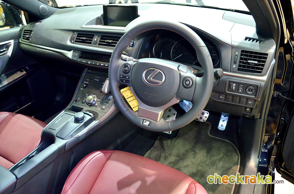 Lexus CT200h F-Sport เลกซัส ซีที200เอช ปี 2014 : ภาพที่ 9