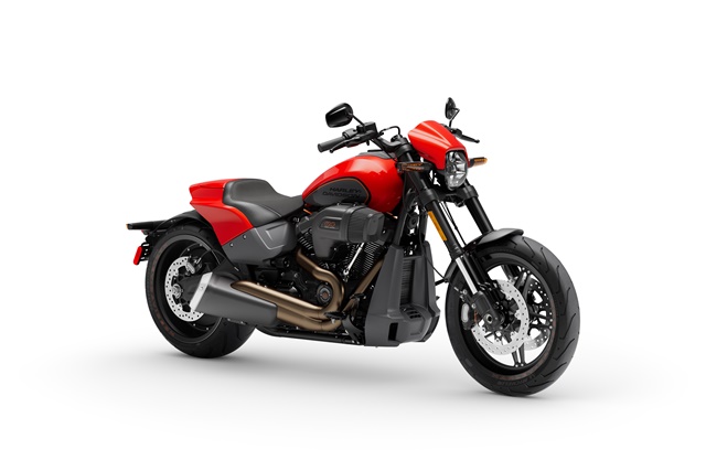 intruder m1800r bike price