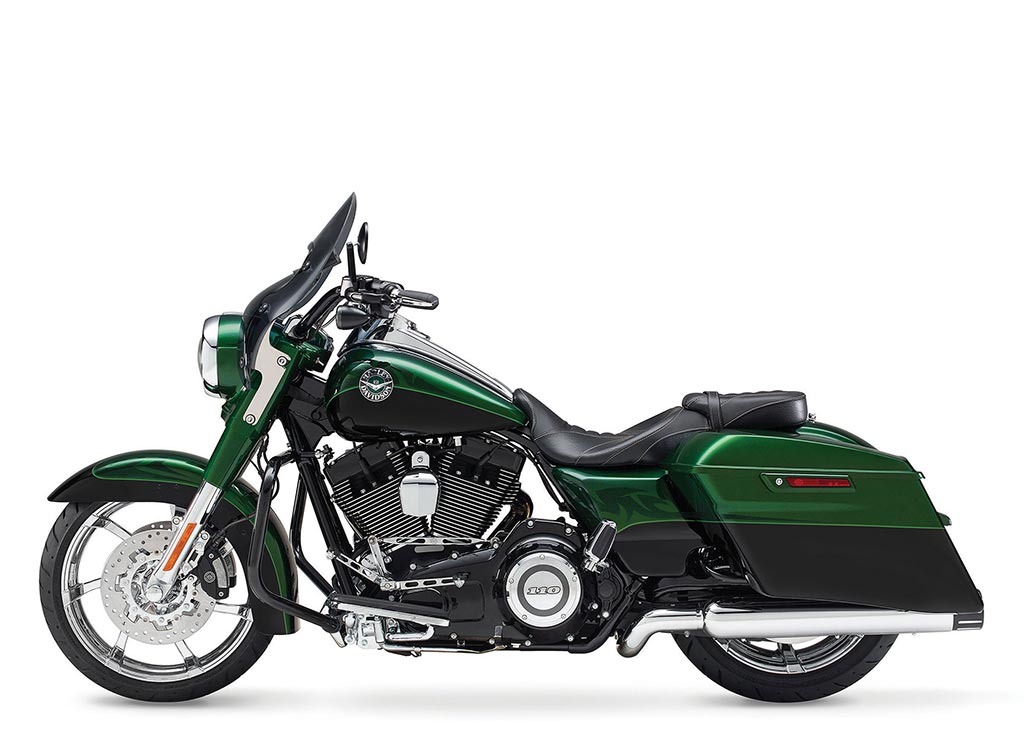 Harley-Davidson Touring Road King Classic ฮาร์ลีย์-เดวิดสัน ทัวริ่ง ปี 2015 : ภาพที่ 2