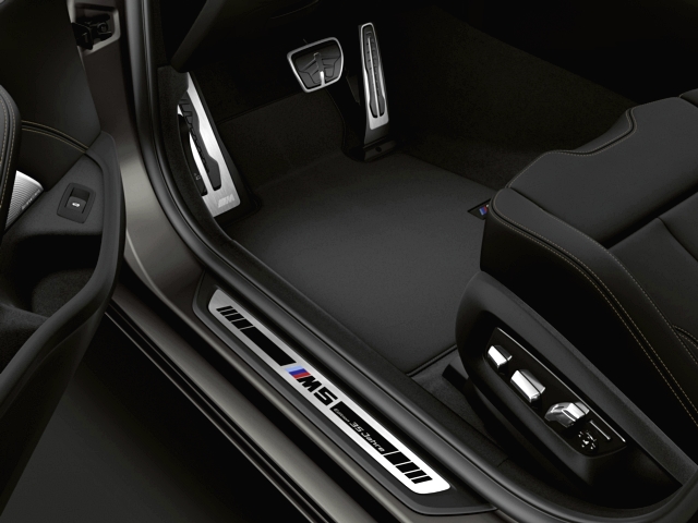 BMW M5 Sedan บีเอ็มดับเบิลยู ปี 2018 : ภาพที่ 12