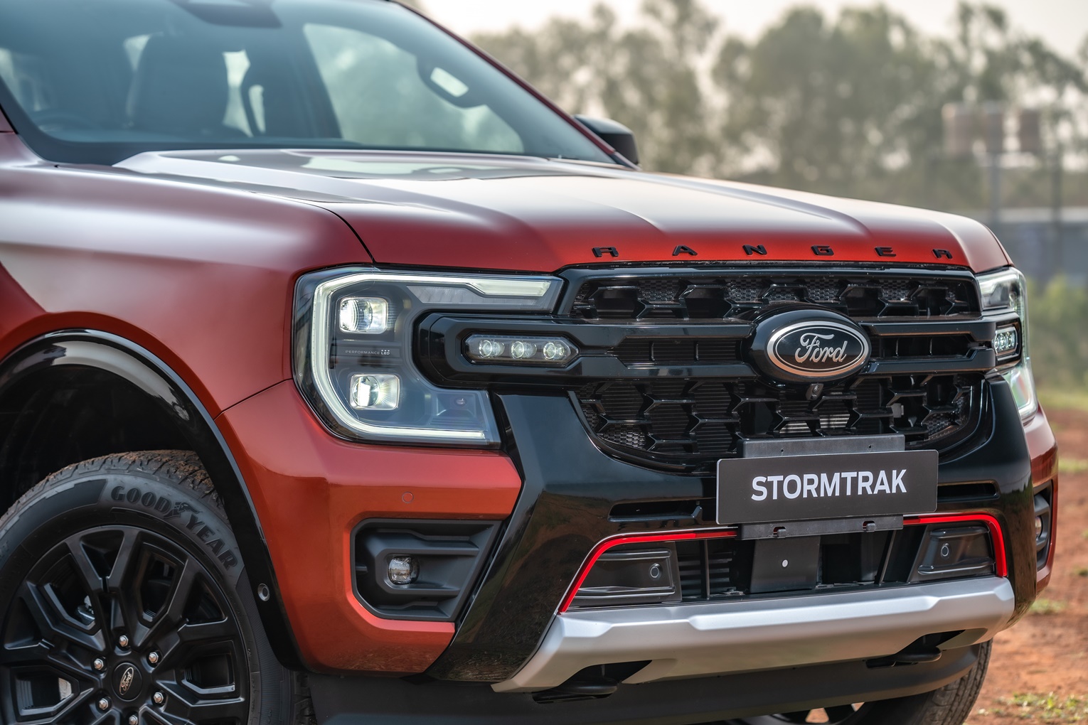 Ford Ranger Double Cab Ranger Stormtrak 2.0L Bi-Turbo HR 4x4 10AT ฟอร์ด เรนเจอร์ ปี 2023 : ภาพที่ 7