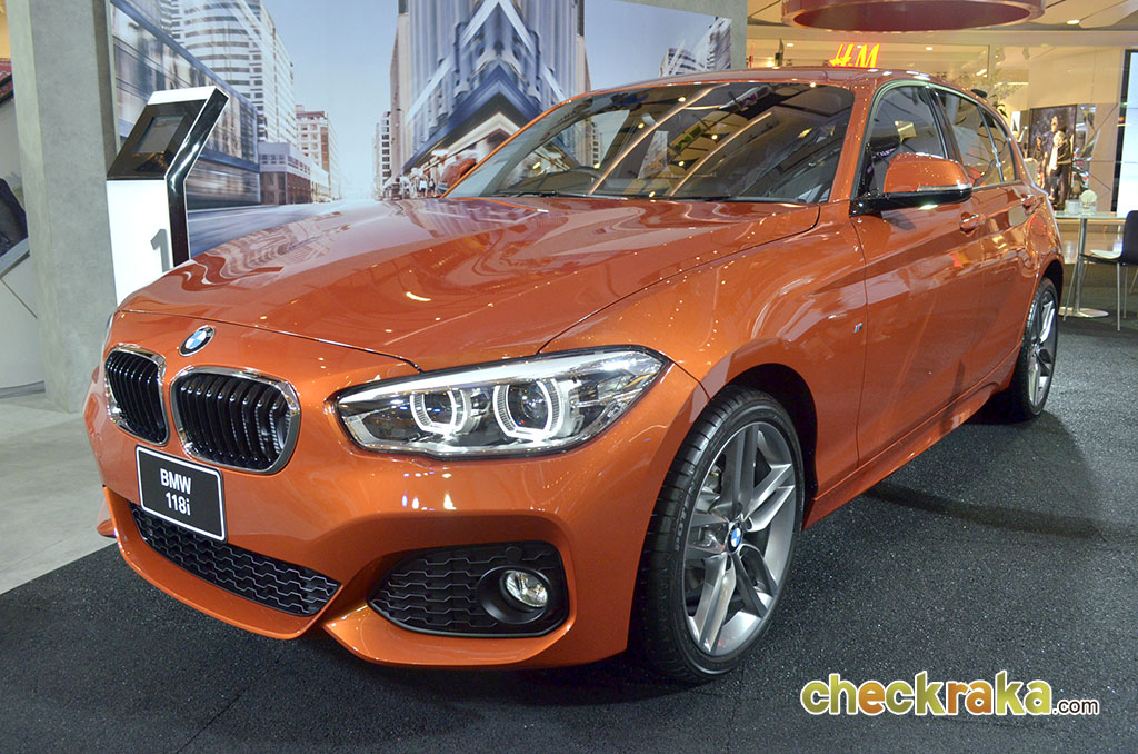 BMW Series 1 118i M Sport บีเอ็มดับเบิลยู ซีรีส์ 1 ปี 2015 : ภาพที่ 11