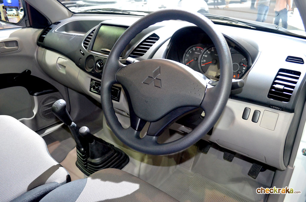 รูปภาพ มิตซูบิชิ Mitsubishi Triton Single Cab 2.5 GLX 4WD ปี 2012