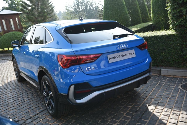 Audi Q3 Sportback 35 TFSI S Line อาวดี้ คิว3 ปี 2019 : ภาพที่ 3