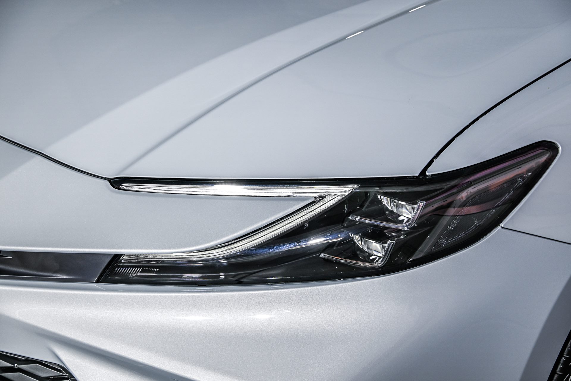 รูปภาพ โตโยต้า Toyota Camry HEV Premium ปี 2024