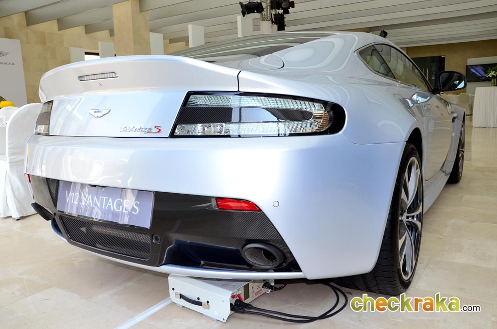 Aston Martin V12 Vantage S Standard แอสตัน มาร์ติน ปี 2014 : ภาพที่ 11