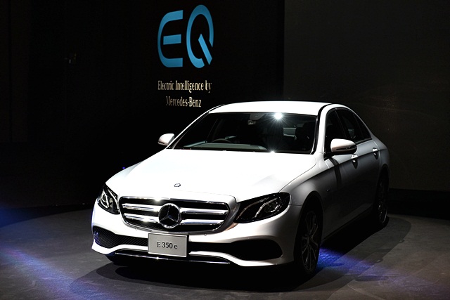 รูปภาพ เมอร์เซเดส-เบนซ์ Mercedes-benz E-Class E 300 e Avantgarde ปี 2019