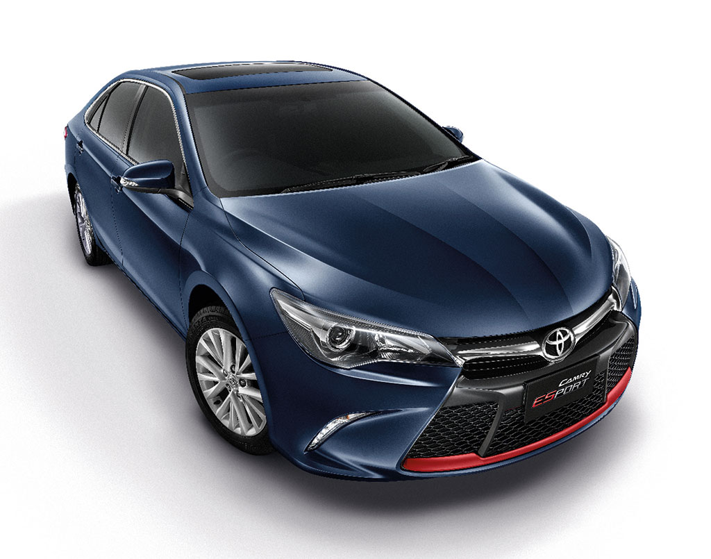 ราคา camry 2. 0 g extremo hybrid