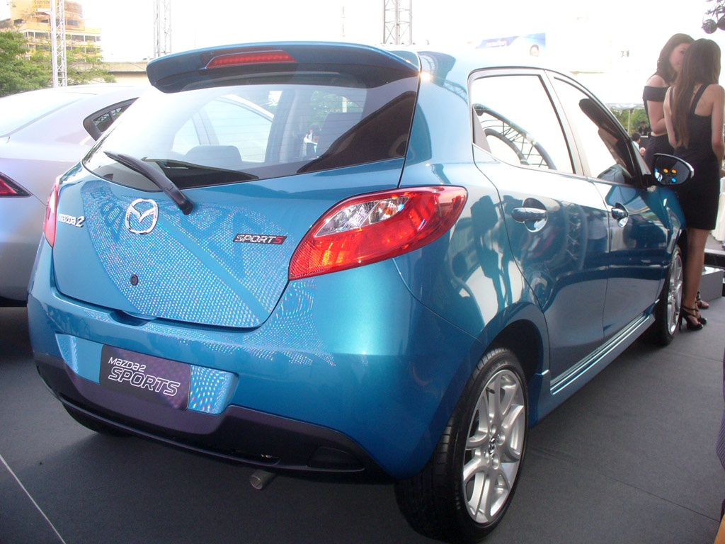 รูปภาพ มาสด้า Mazda 2 Sports Maxx AT ปี 2012