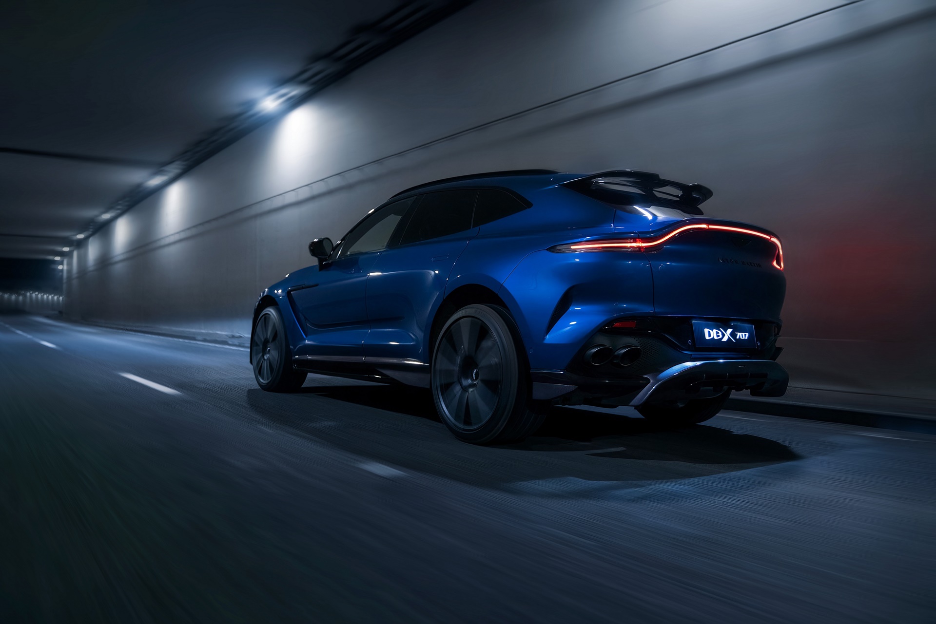 Aston Martin DBX 707 แอสตัน มาร์ติน ปี 2023 : ภาพที่ 2