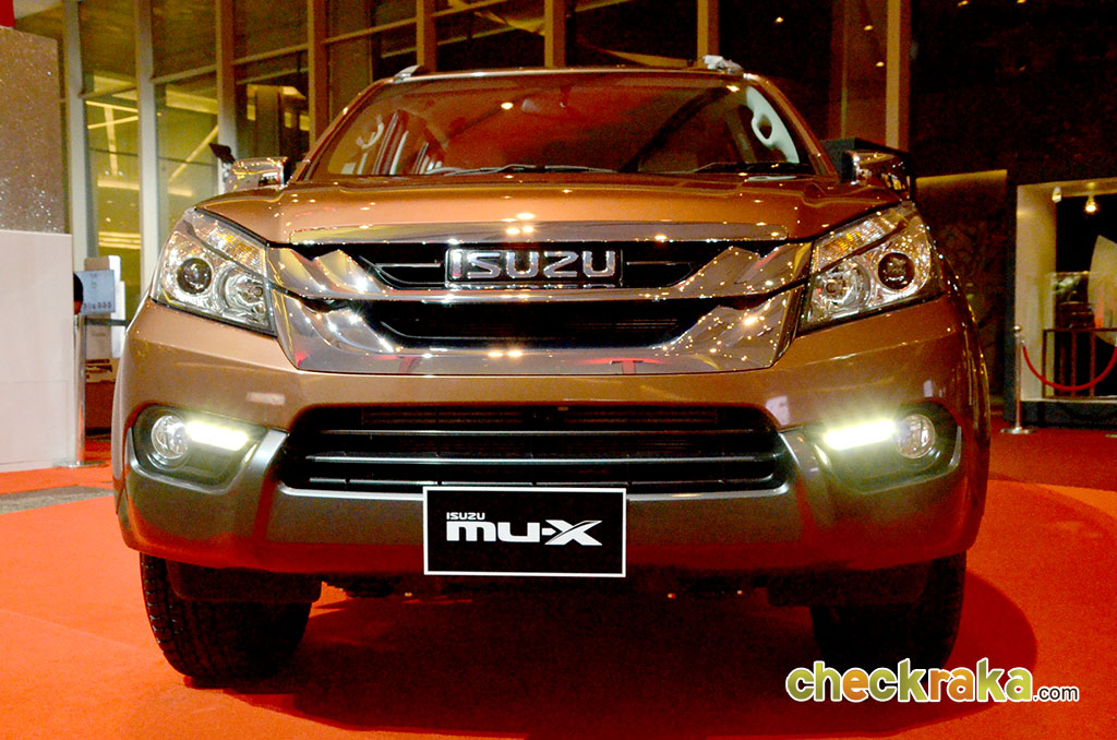 รูปภาพ อีซูซุ Isuzu MU-X 3.0 VGS DVD Navi A/T 4X4 ปี 2014