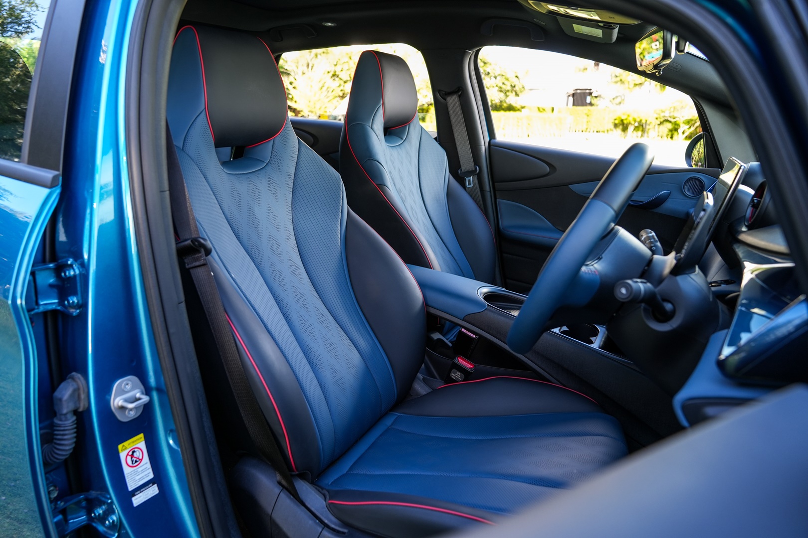 รูปภาพ บีวายดี BYD Dolphin Extended Range ปี 2023