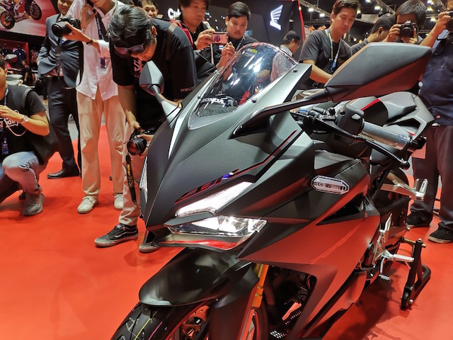 Honda CBR 250RR MY19 ฮอนด้า ซีบีอาร์ ปี 2019 : ภาพที่ 4