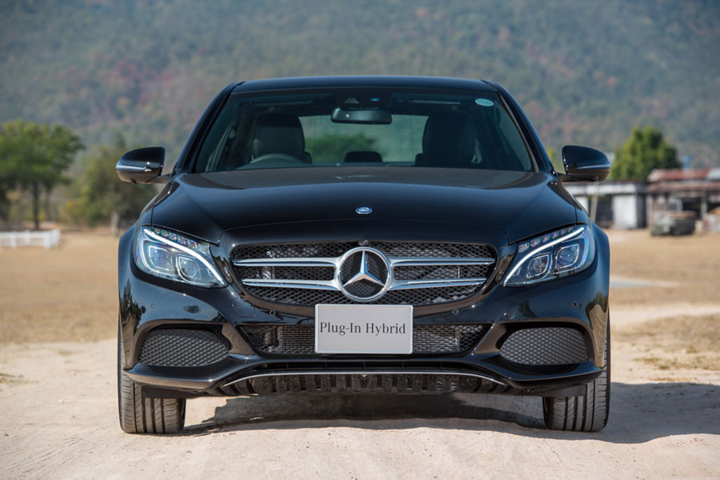 Mercedes-benz C-Class C 350 e AMG Dynamic เมอร์เซเดส-เบนซ์ ซี-คลาส ปี 2016 : ภาพที่ 2