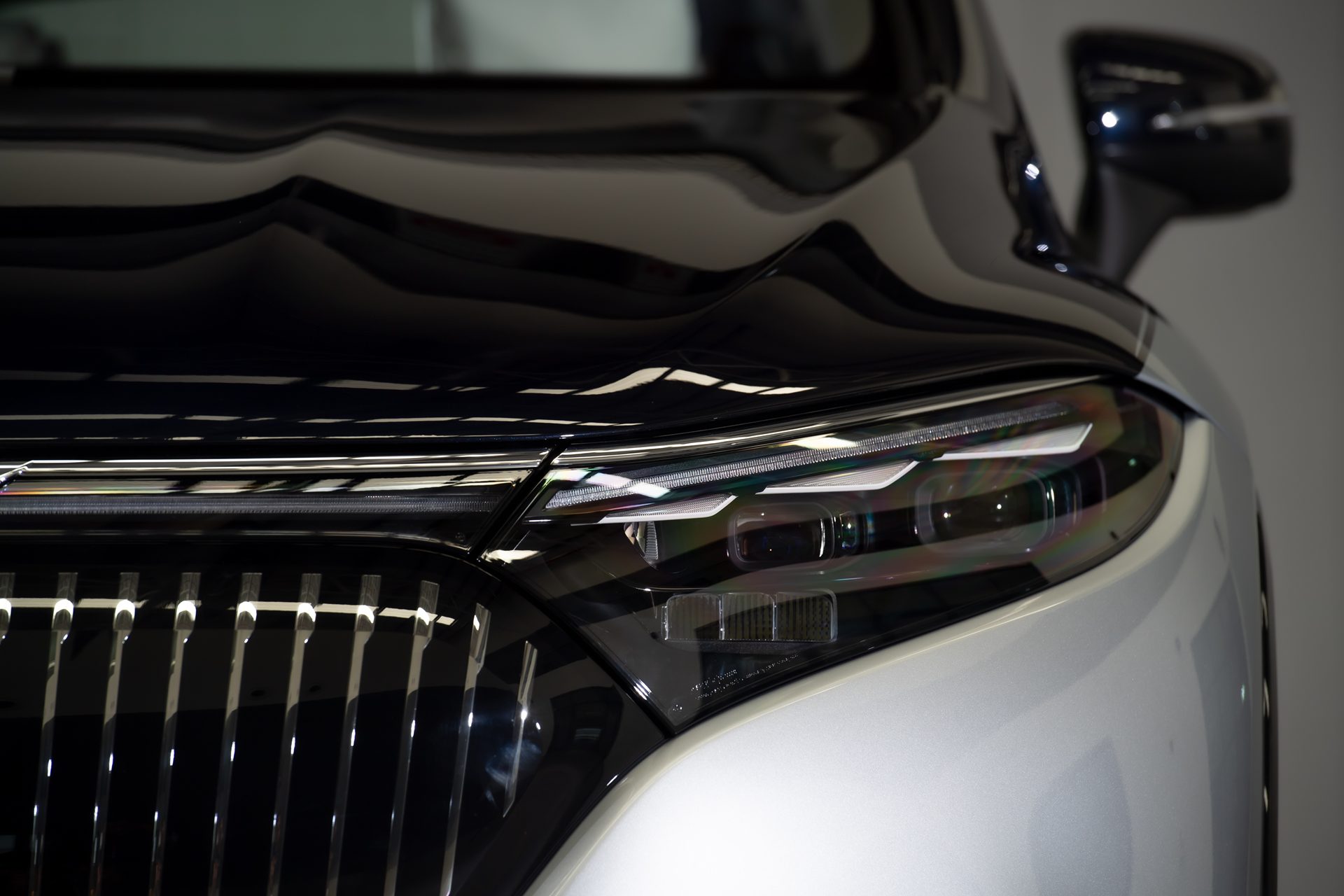 รูปภาพ เมอร์เซเดส-เบนซ์ Mercedes-benz Maybach EQS 680 SUV ปี 2024