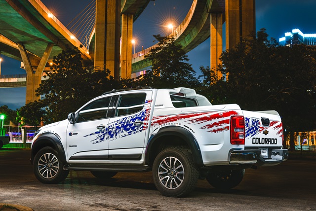 Chevrolet Colorado 4 of July Edition 4x4 AT เชฟโรเลต โคโลราโด ปี 2019 : ภาพที่ 6