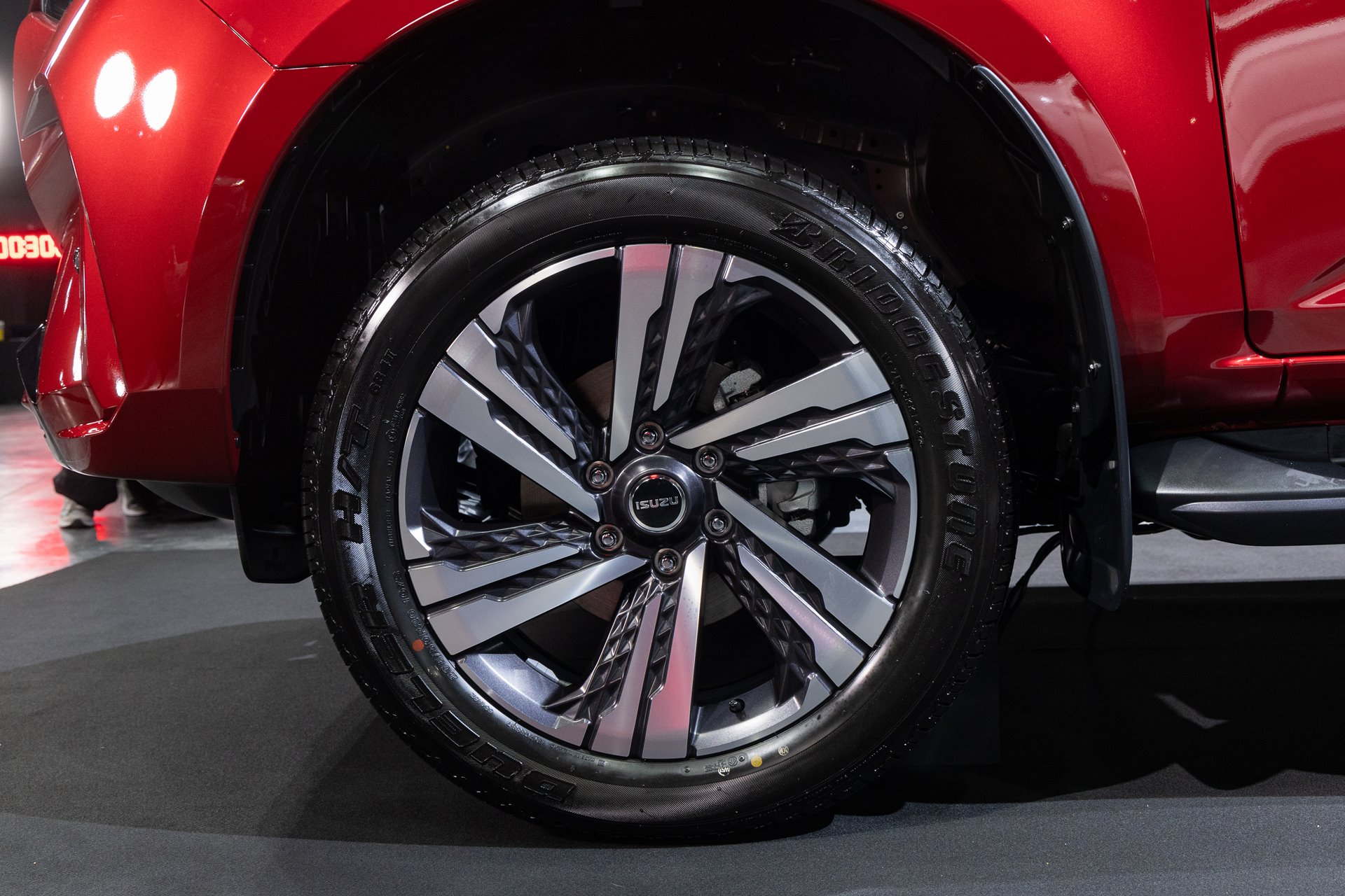 รูปภาพ อีซูซุ Isuzu MU-X 4x2 3.0 Ultimate A/T ปี 2024