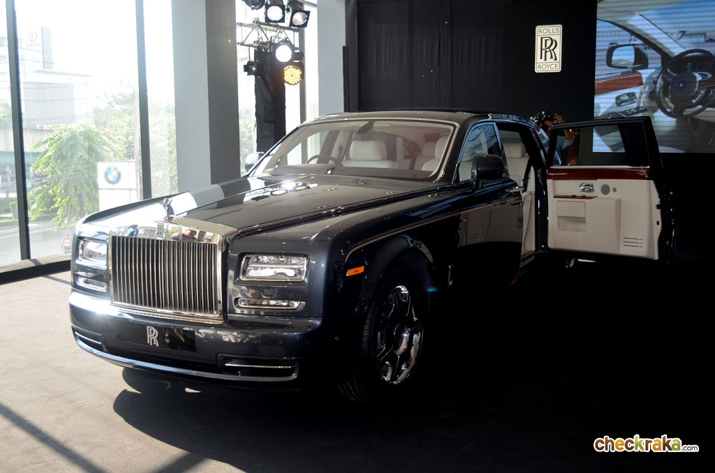 Rolls-Royce Phantom Series II LWB โรลส์-รอยซ์ แฟนทอมซีรีส์ทู ปี 2012 : ภาพที่ 11