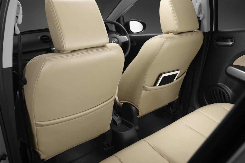 รูปภาพ มาสด้า Mazda 2 Elegance Spirit AT ปี 2012