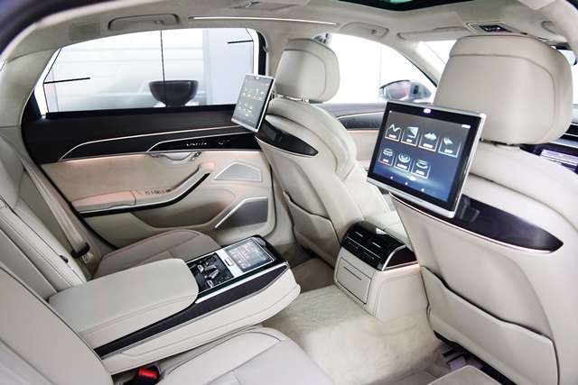 Audi A8 L 55 TFSI quattro Prestige อาวดี้ เอ8 ปี 2018 : ภาพที่ 10