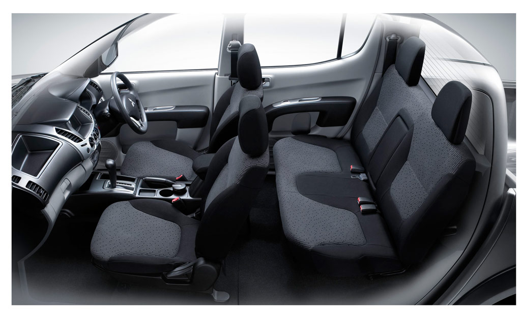รูปภาพ มิตซูบิชิ Mitsubishi Triton Plus Double Cab 2.4 GLS M/T ปี 2012