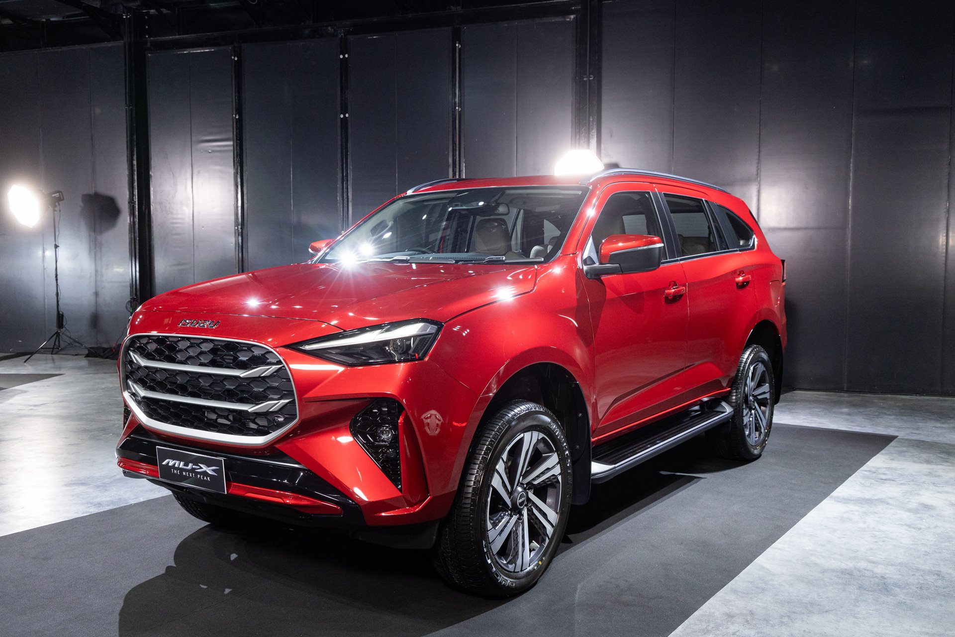 รูปภาพ อีซูซุ Isuzu MU-X 4x2 3.0 Ultimate A/T ปี 2024