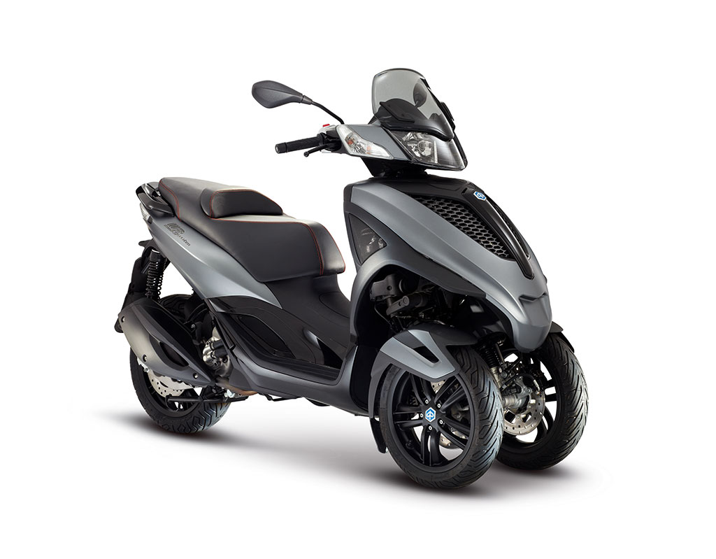 Piaggio MP3 300 Yourban พิอาจิโอ เอ็มพี3 ปี 2016 : ภาพที่ 1