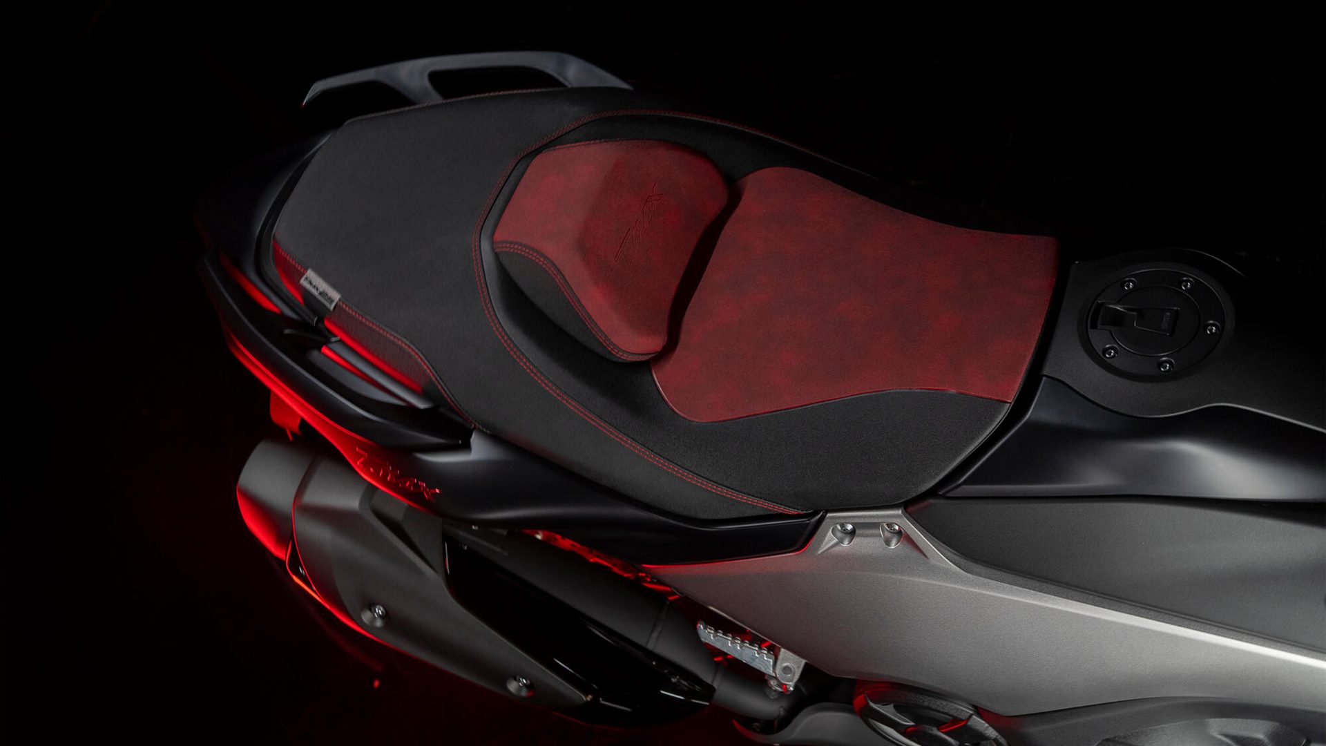 รูปภาพ ยามาฮ่า Yamaha TMAX 25th Anniversary ปี 2026