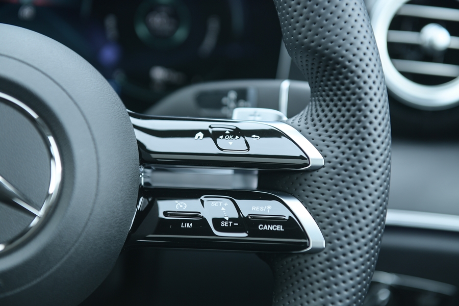 รูปภาพ เมอร์เซเดส-เบนซ์ Mercedes-benz E-Class E 300 e AMG Dynamic ปี 2021