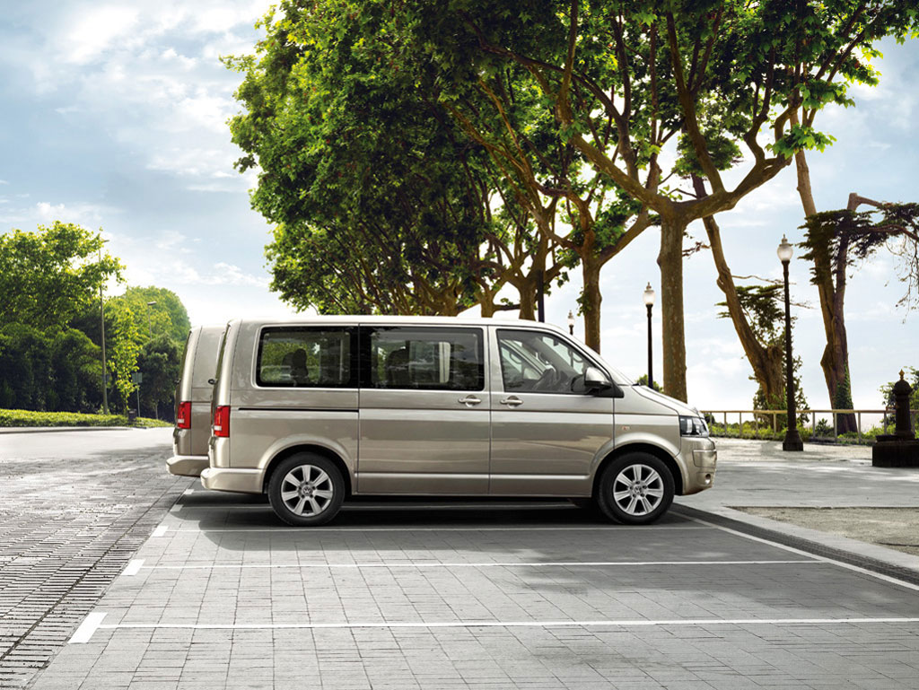 Volkswagen The New Caravelle 2.0 BiTDi Businessline โฟล์คสวาเกน คาราเวลล์ ปี 2013 : ภาพที่ 3