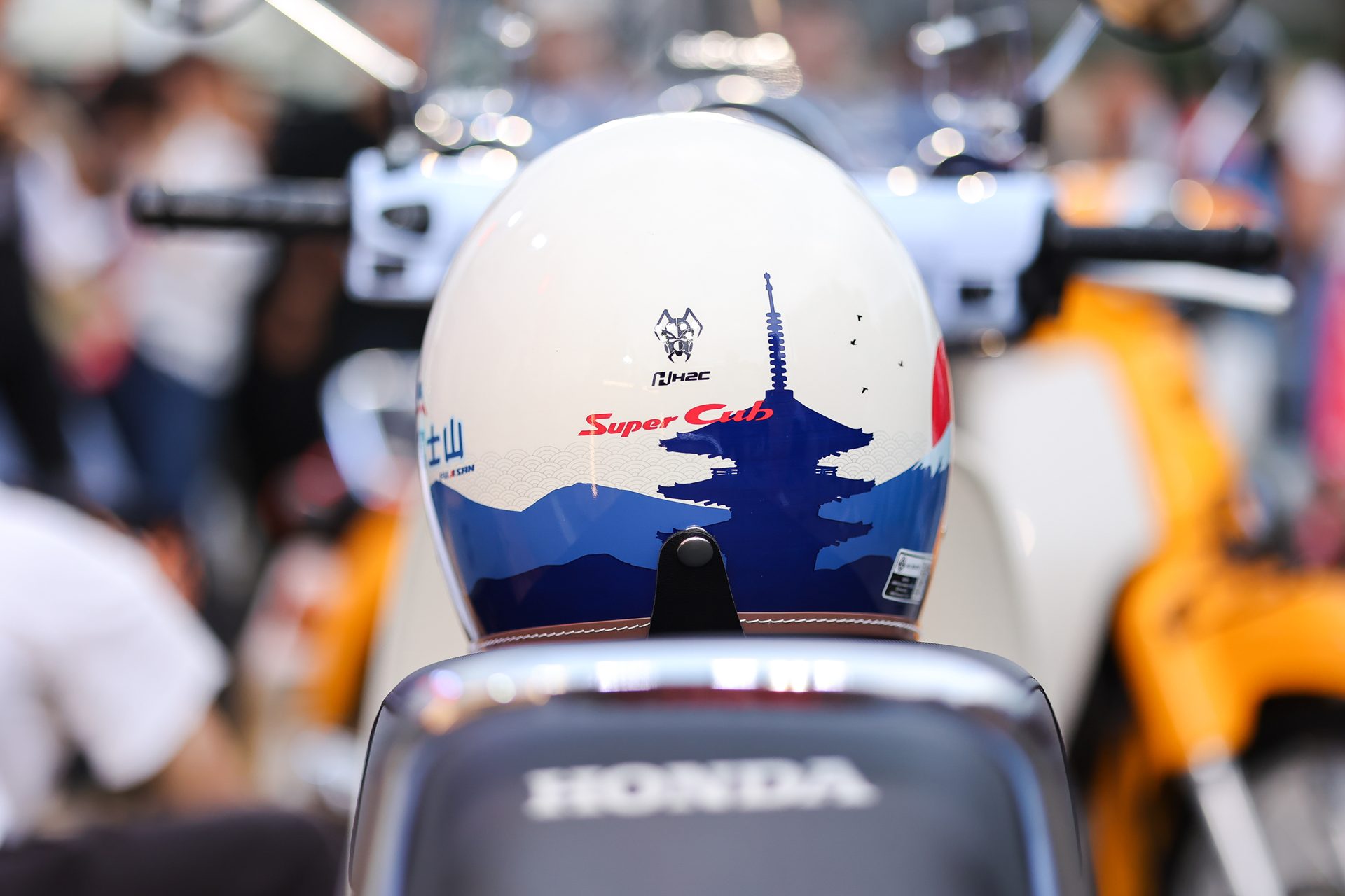 รูปภาพ ฮอนด้า Honda Super Cub FUJISAN Limited Edition ปี 2025
