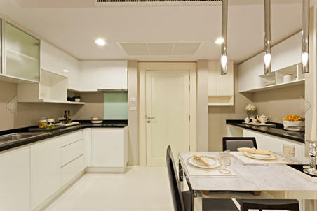 รูปภาพ เพิร์ล เรสซิเดนซ์ สุขุมวิท 24 (Pearl Residences Sukhumvit 24)