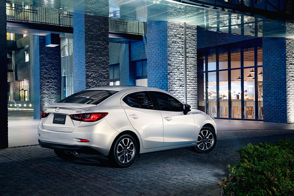 รูปภาพ มาสด้า Mazda 2 Sedan XD High Plus L AT ปี 2015