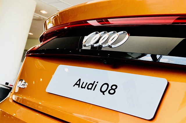Audi Q8 55 TFSI quattro S Line อาวดี้ ปี 2018 : ภาพที่ 3