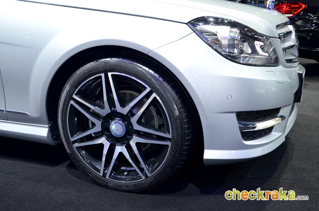 รูปภาพ เมอร์เซเดส-เบนซ์ Mercedes-benz C-Class C250 AMG Plus ปี 2013