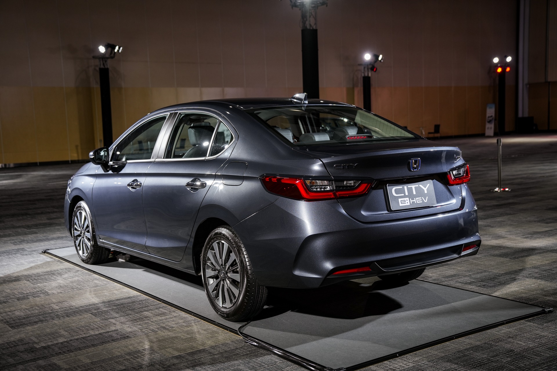 รูปภาพ ฮอนด้า Honda City e:HEV SV ปี 2023